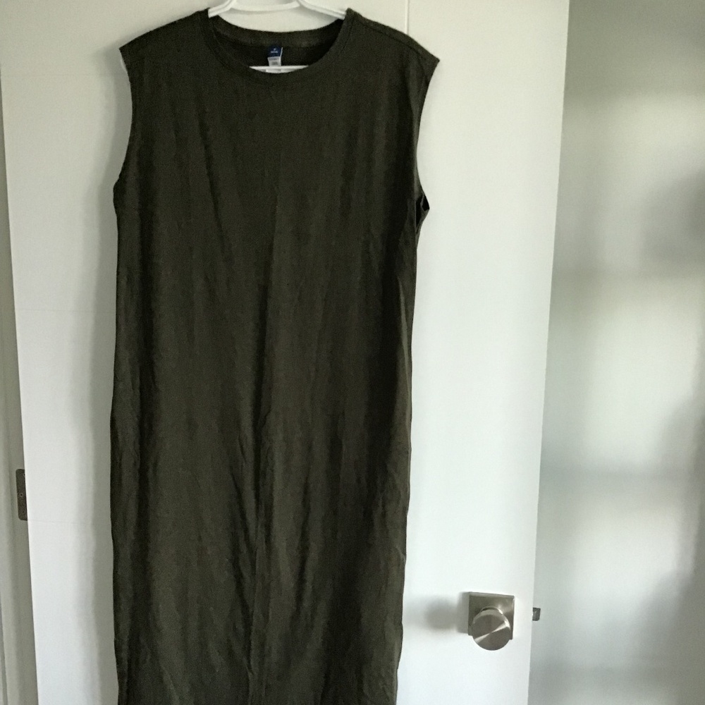 Old navy maxi dress petit